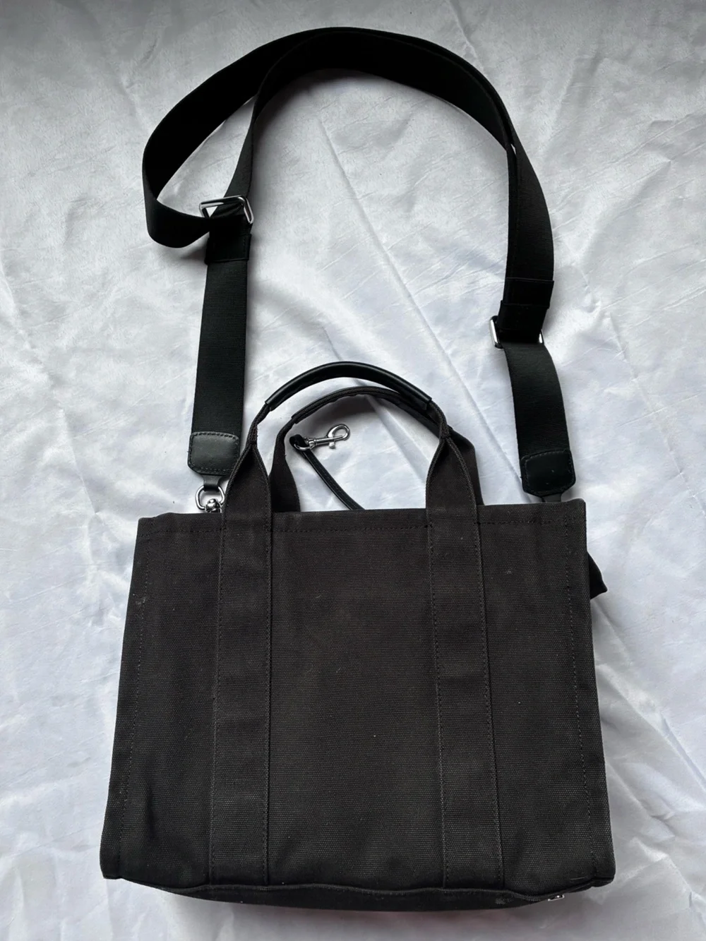 Quince Canvas Tote - Picture 2 of 4